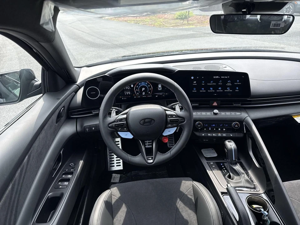 2026 Hyundai Elantra - Image 14 of 17