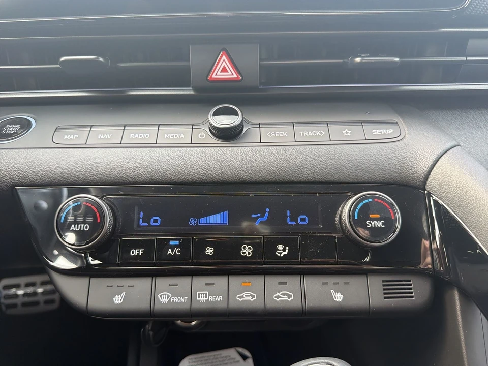 2026 Hyundai Elantra - Image 19 of 31