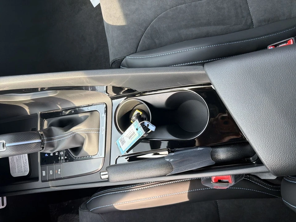 2026 Hyundai Elantra - Image 21 of 31