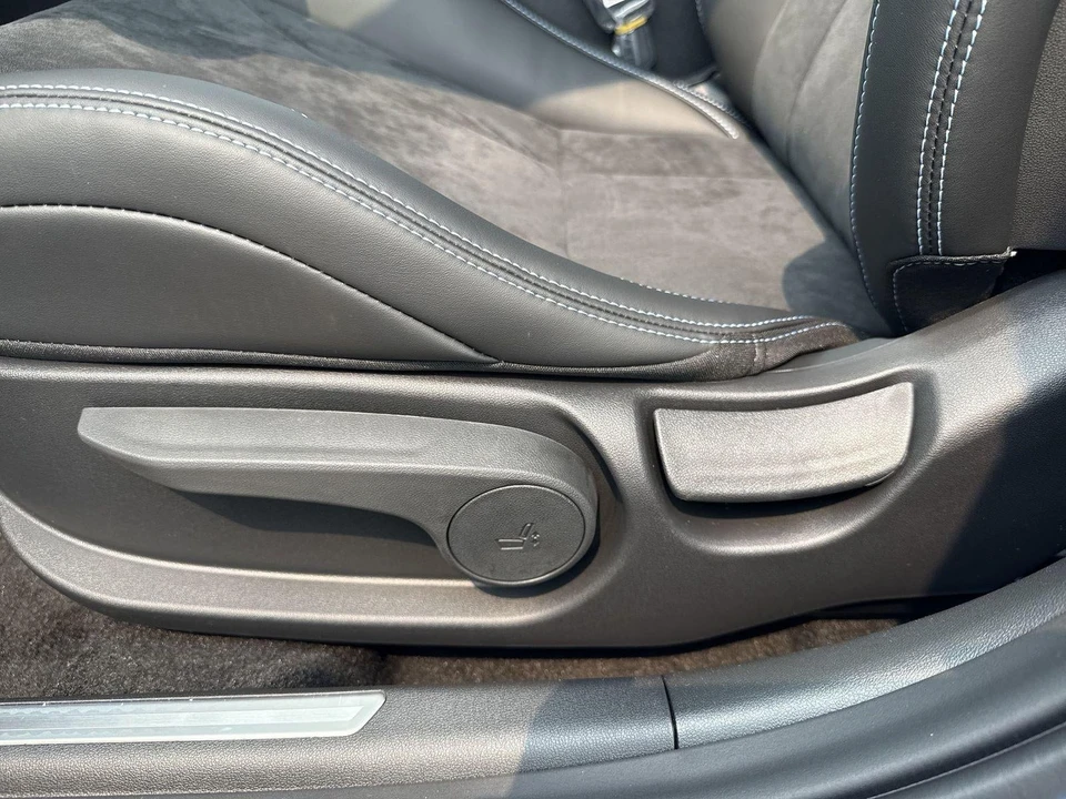 2026 Hyundai Elantra - Image 12 of 17