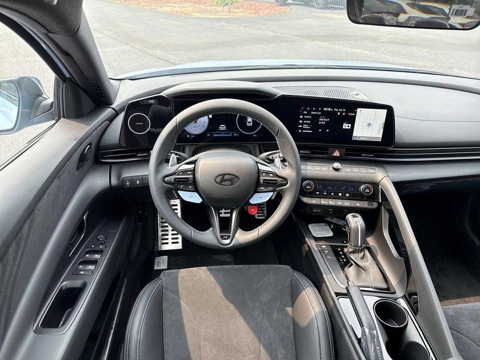 2026 Hyundai Elantra - Image 14 of 17