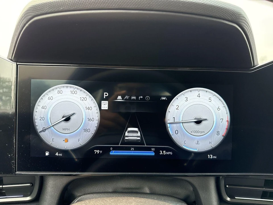 2026 Hyundai Elantra - Image 15 of 17