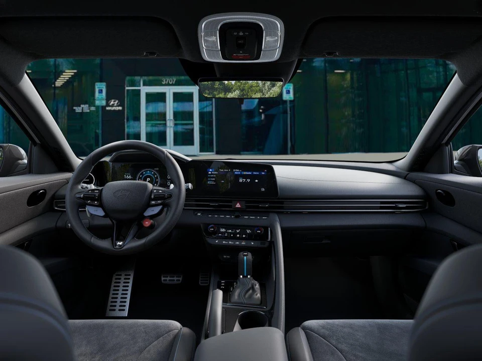 2026 Hyundai Elantra - Image 11 of 29