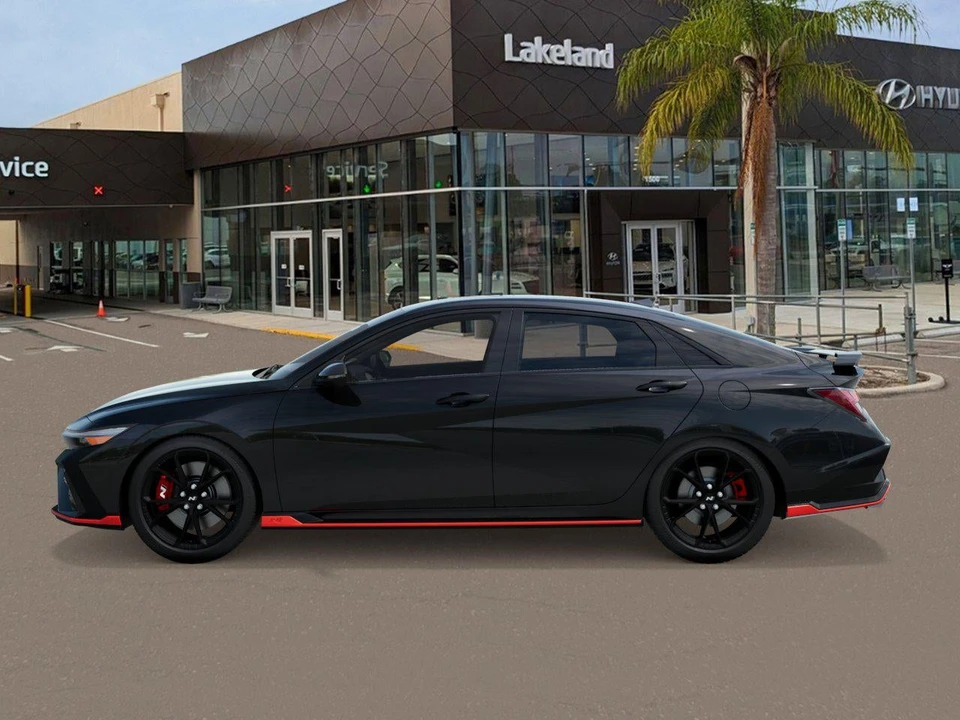 2026 Hyundai Elantra - Image 3 of 17