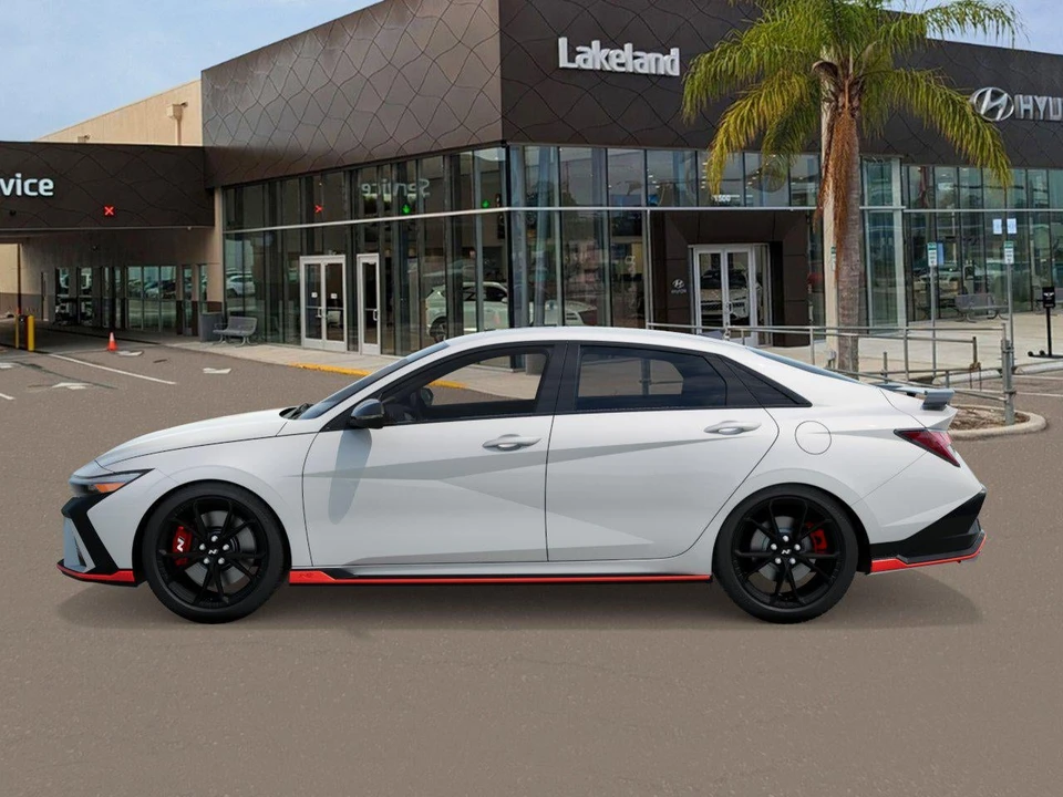 2026 Hyundai Elantra - Image 3 of 17