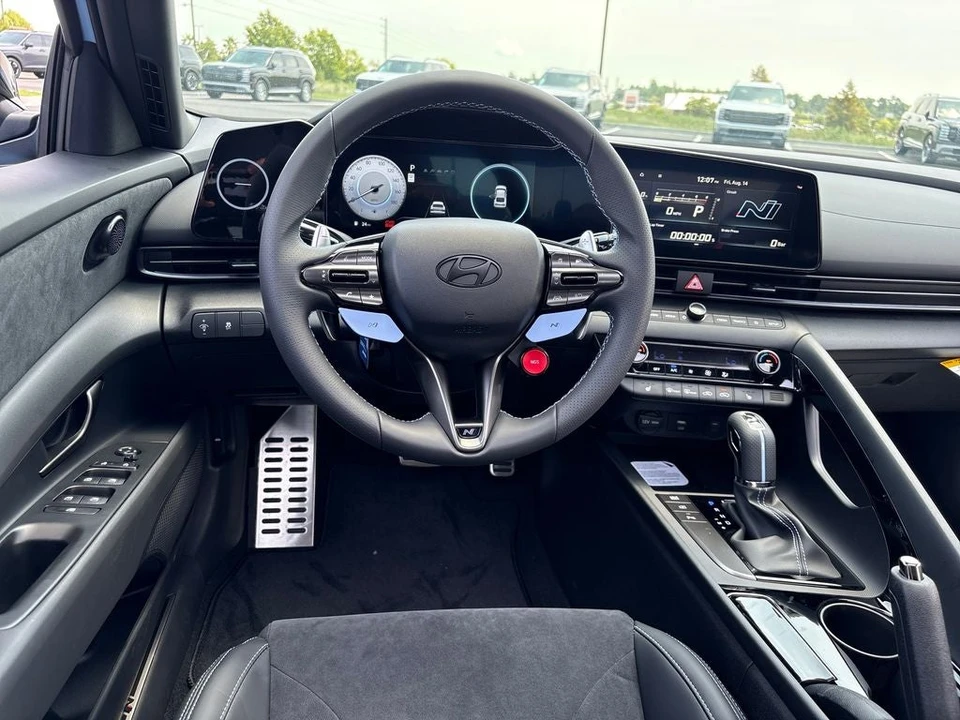 2026 Hyundai Elantra - Image 9 of 31