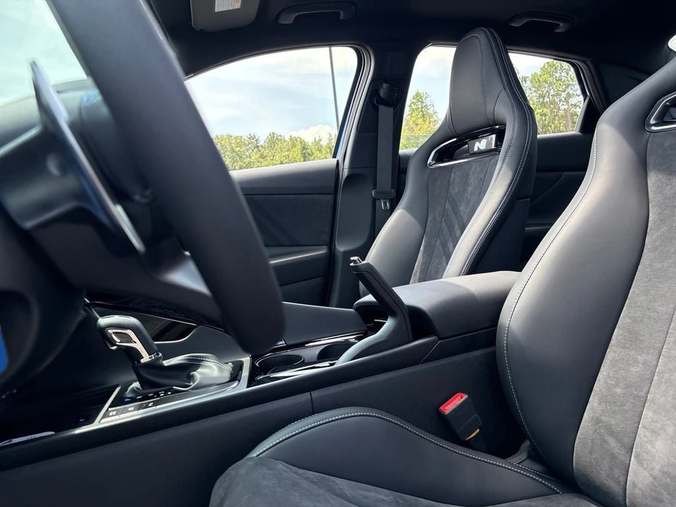 2026 Hyundai Elantra - Image 20 of 31