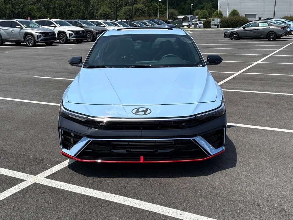 2026 Hyundai Elantra - Image 2 of 31