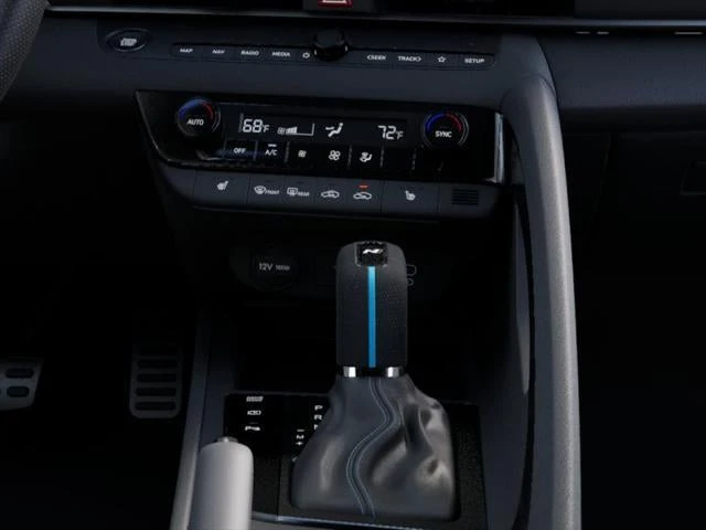 2026 Hyundai Elantra - Image 16 of 31