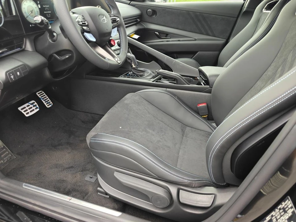 2026 Hyundai Elantra - Image 11 of 28