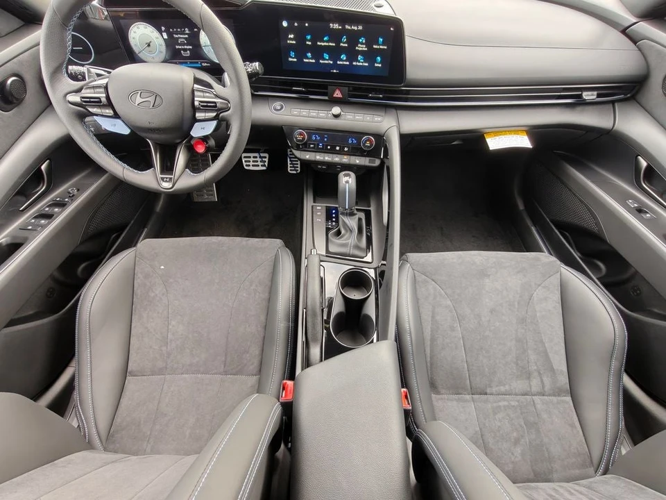 2026 Hyundai Elantra - Image 19 of 28