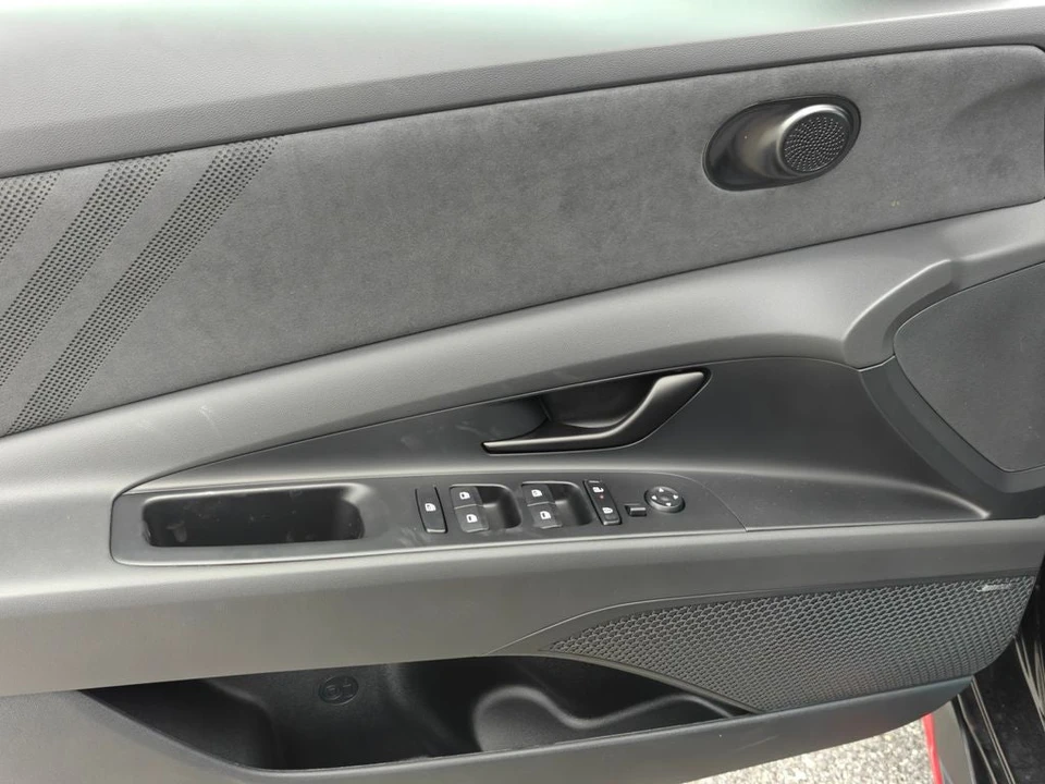 2026 Hyundai Elantra - Image 28 of 28