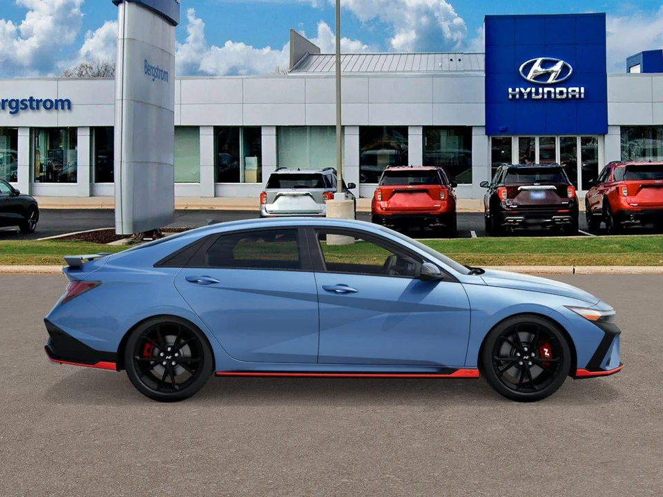 2026 Hyundai Elantra - Image 7 of 17