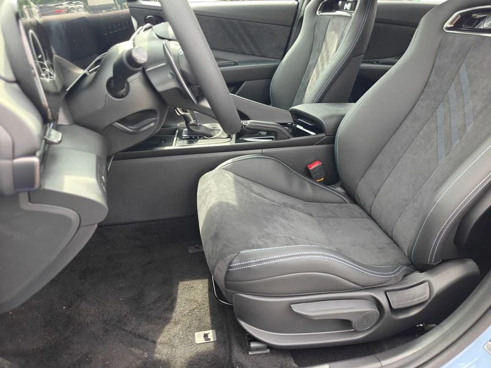 2026 Hyundai Elantra - Image 12 of 28