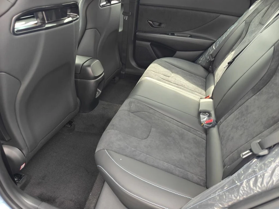 2026 Hyundai Elantra - Image 13 of 28