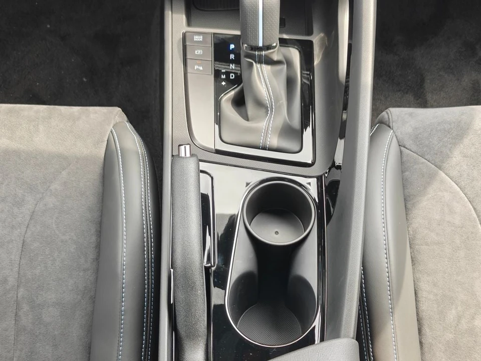2026 Hyundai Elantra - Image 21 of 28