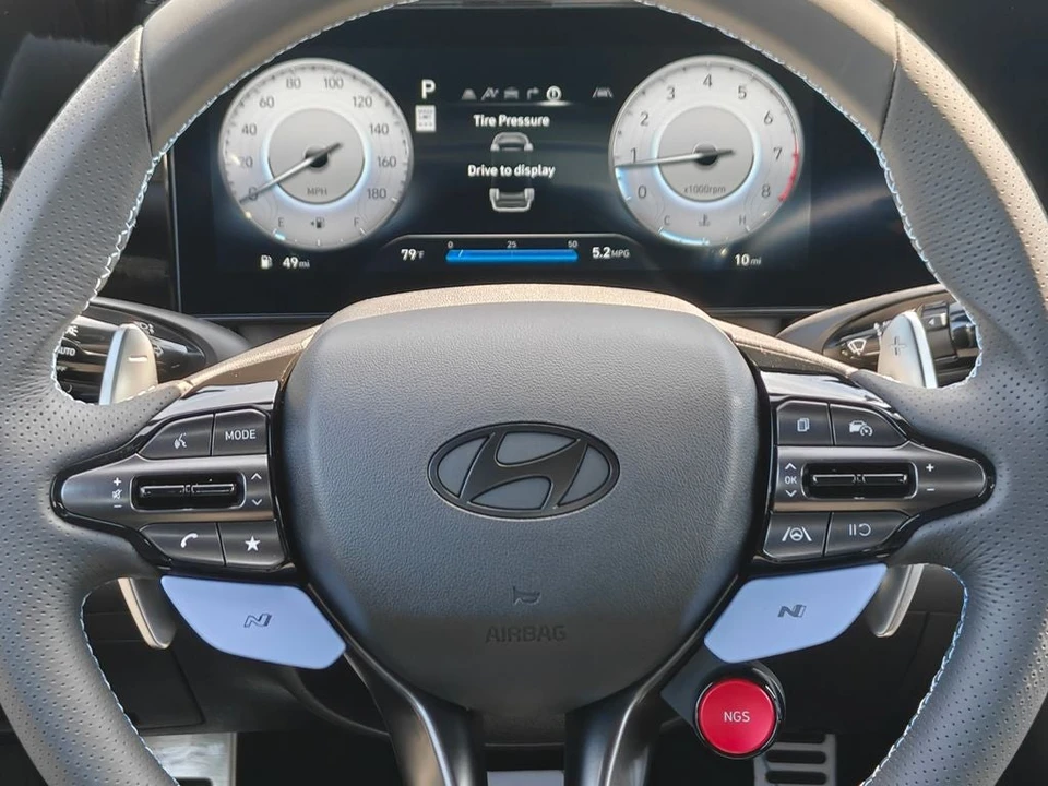 2026 Hyundai Elantra - Image 23 of 27