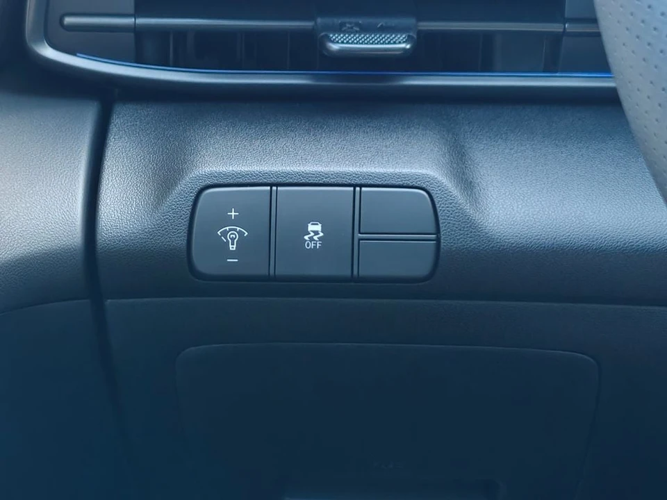 2026 Hyundai Elantra - Image 26 of 27