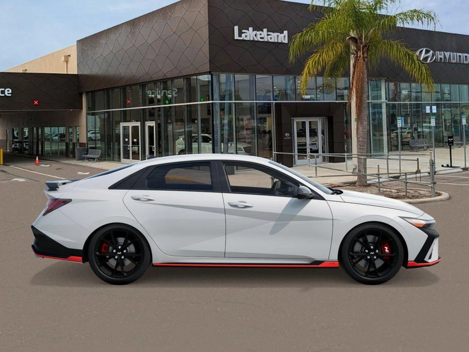 2026 Hyundai Elantra - Image 7 of 17