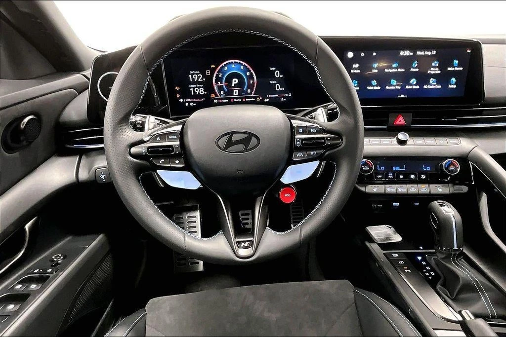 2026 Hyundai Elantra - Image 11 of 31