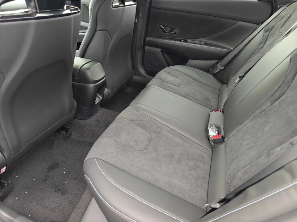 2026 Hyundai Elantra - Image 13 of 28