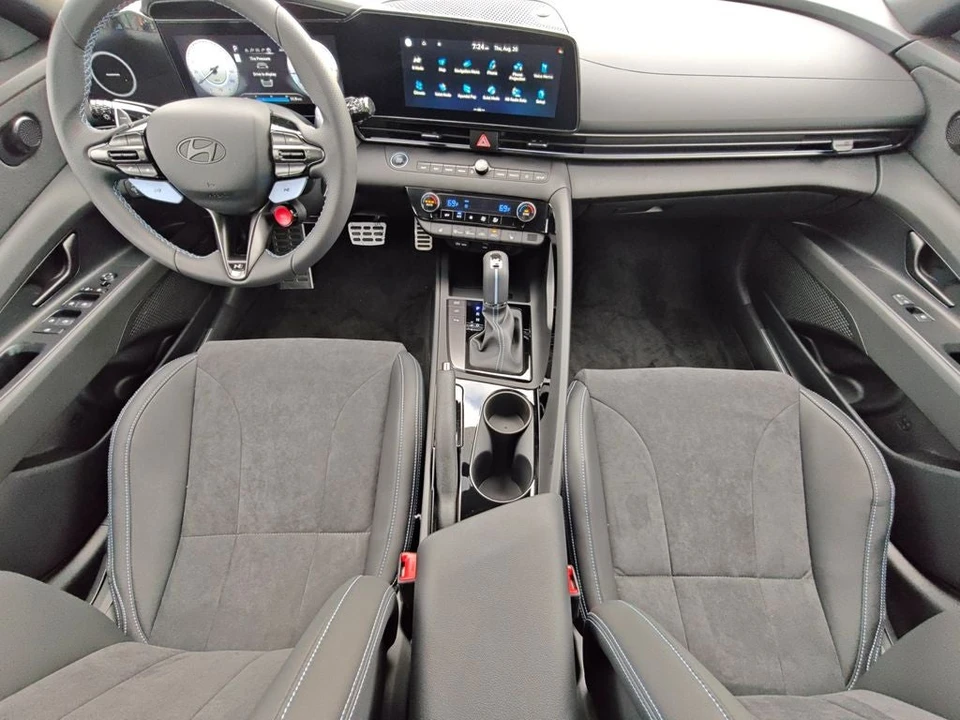2026 Hyundai Elantra - Image 19 of 28