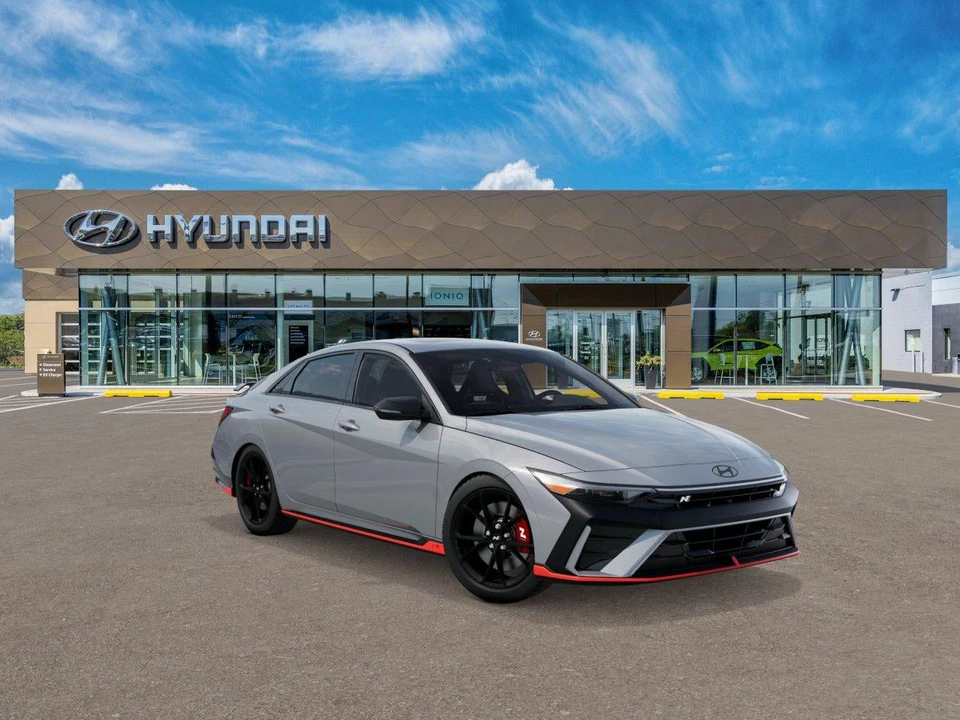 2026 Hyundai Elantra - Image 2 of 17