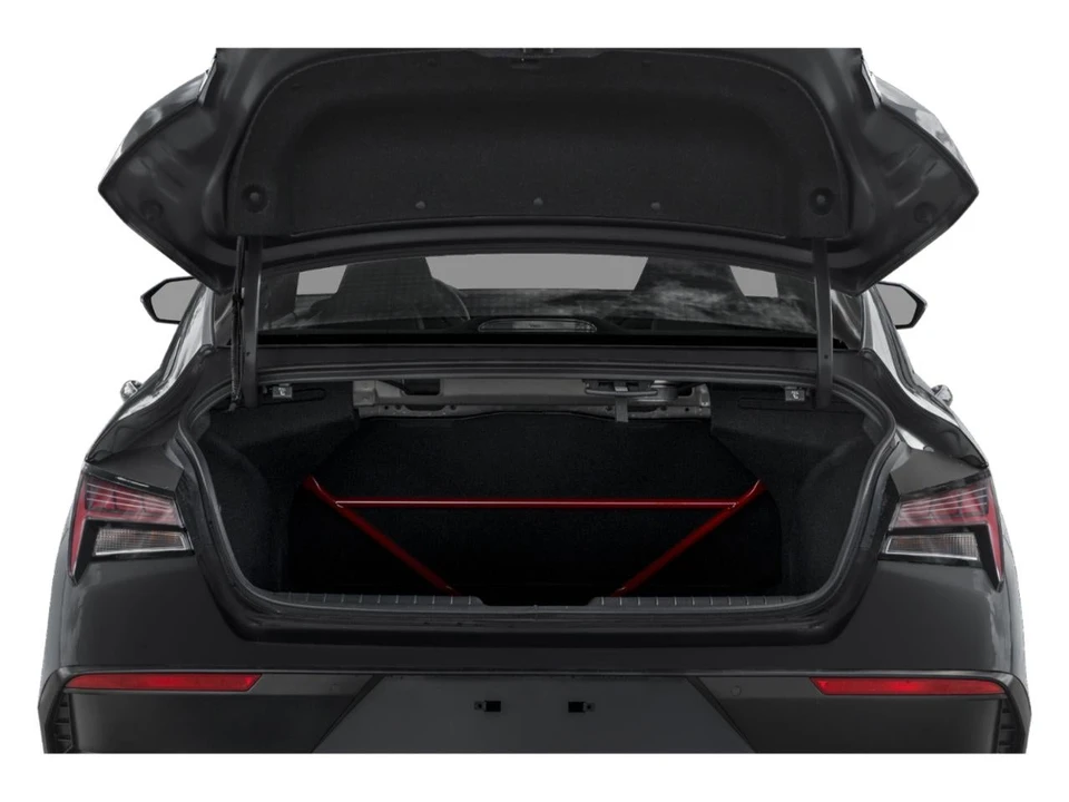 2026 Hyundai Elantra - Image 26 of 31