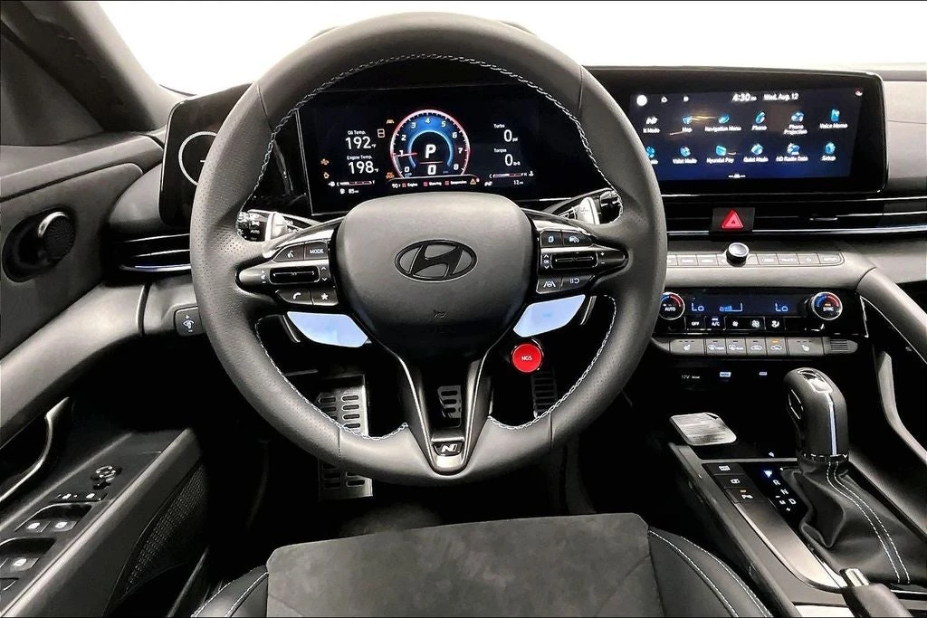 2026 Hyundai Elantra - Image 11 of 31