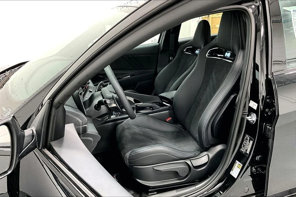 2026 Hyundai Elantra - Image 23 of 31