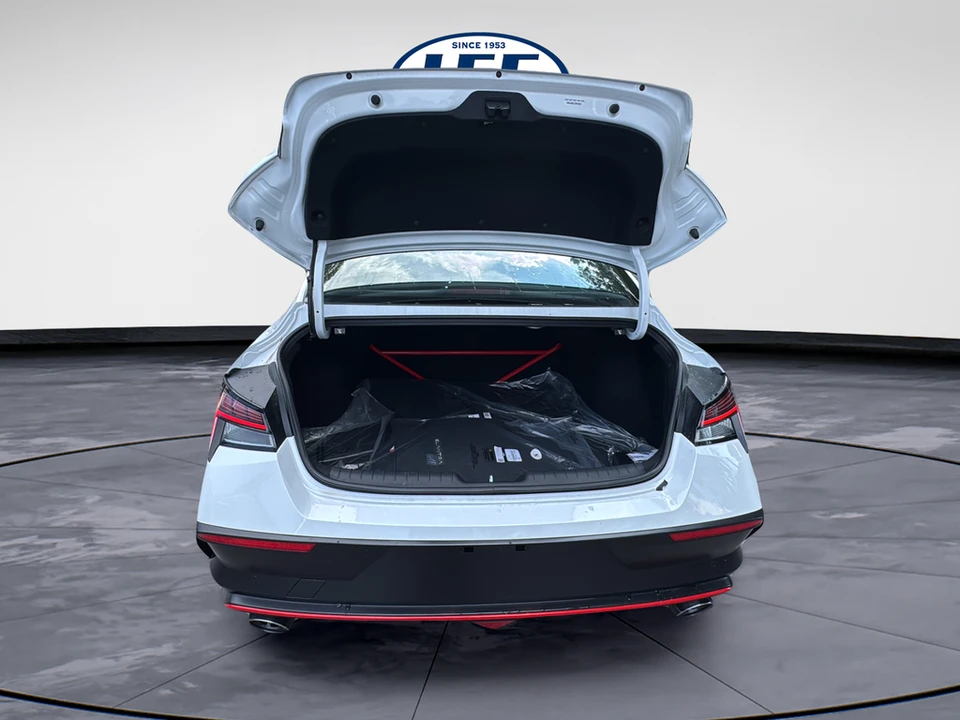 2026 Hyundai Elantra - Image 18 of 19