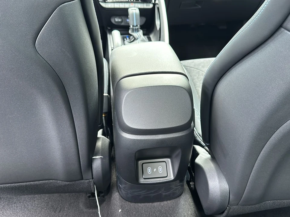 2026 Hyundai Elantra - Image 15 of 19