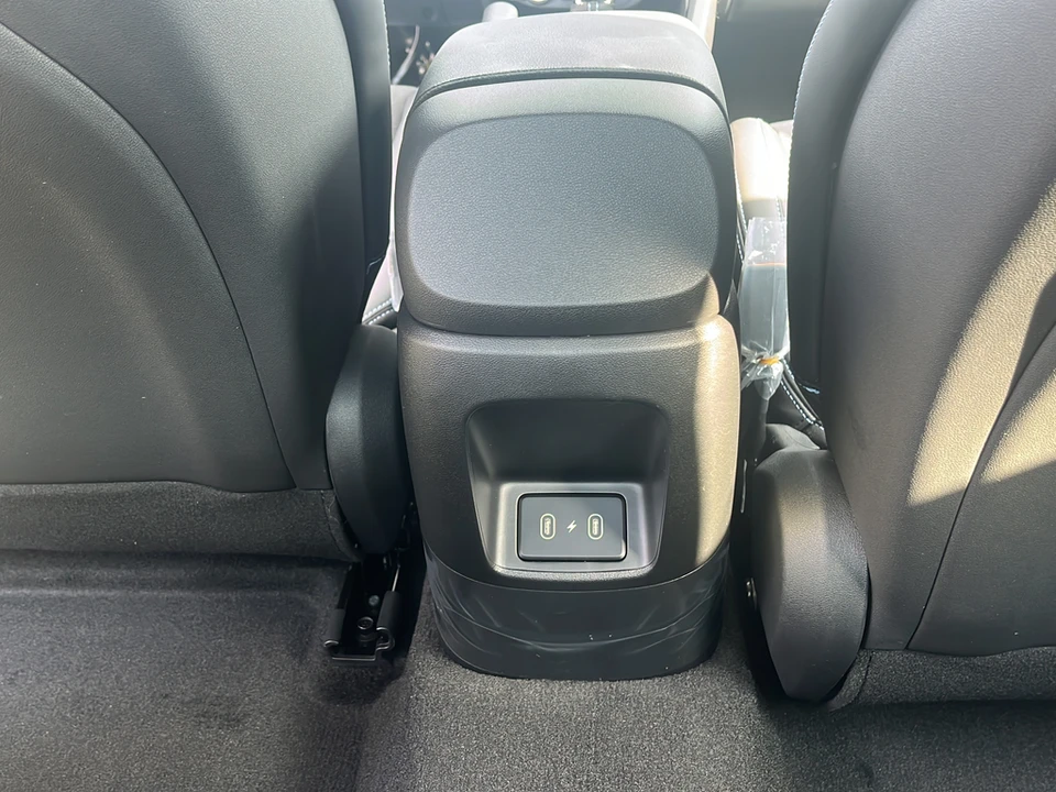 2026 Hyundai Elantra - Image 14 of 22