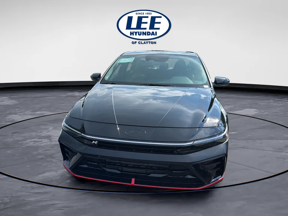 2026 Hyundai Elantra - Image 8 of 17