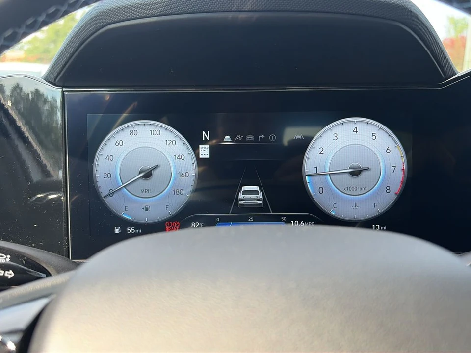 2026 Hyundai Elantra - Image 12 of 17