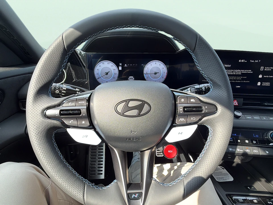 2026 Hyundai Elantra - Image 11 of 17