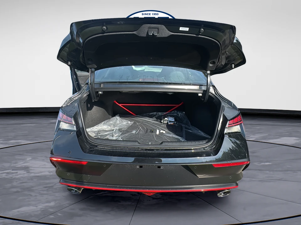 2026 Hyundai Elantra - Image 17 of 18