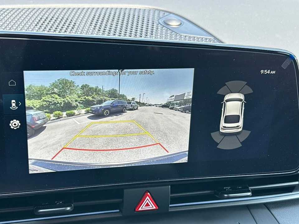 2026 Hyundai Elantra - Image 22 of 26