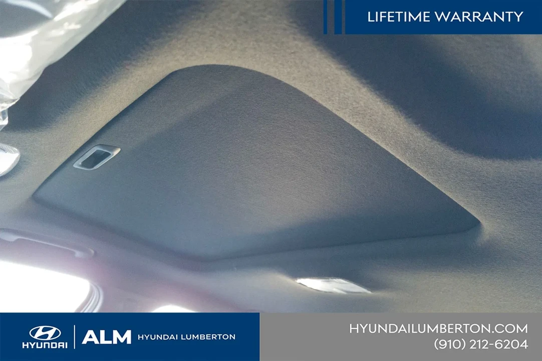 2026 Hyundai Elantra - Image 17 of 31