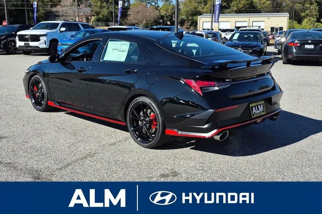 2026 Hyundai Elantra - Image 10 of 31