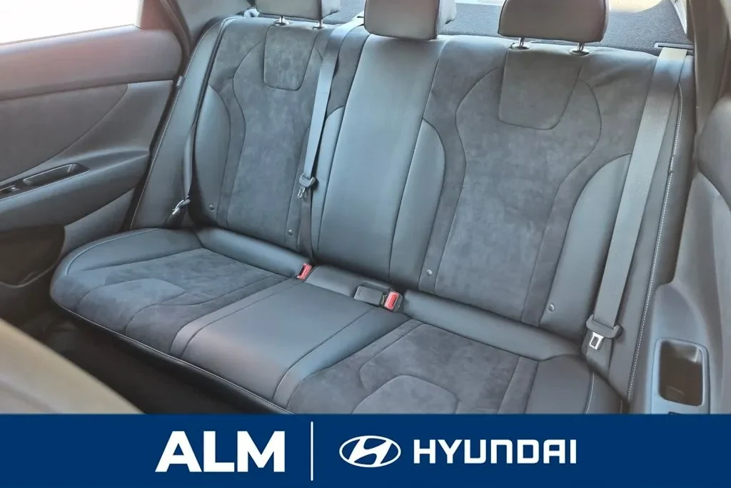 2026 Hyundai Elantra - Image 17 of 31