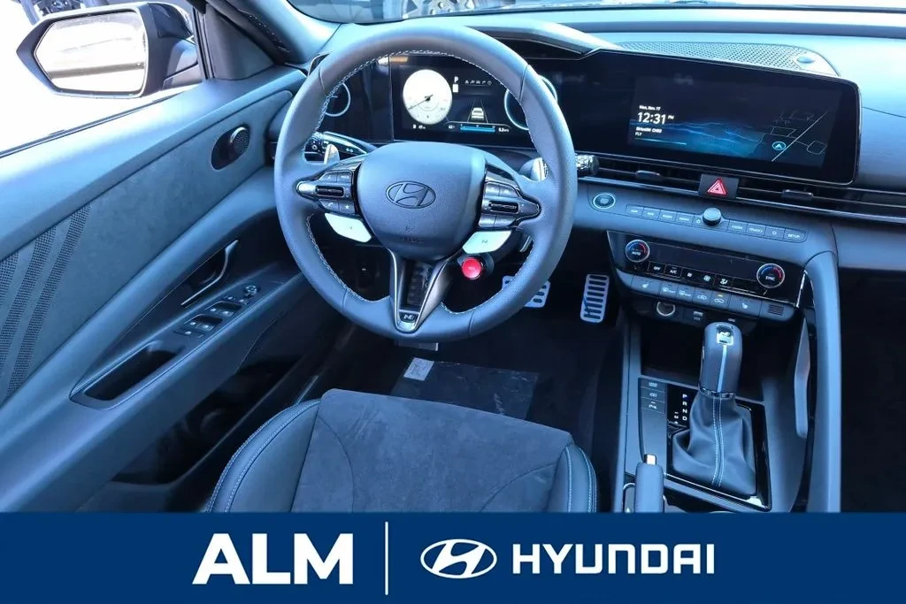 2026 Hyundai Elantra - Image 25 of 31