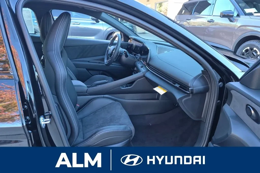 2026 Hyundai Elantra - Image 22 of 31