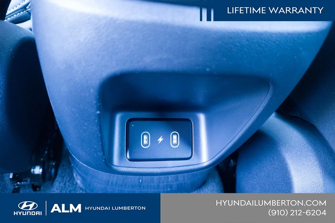 2026 Hyundai Elantra - Image 24 of 31