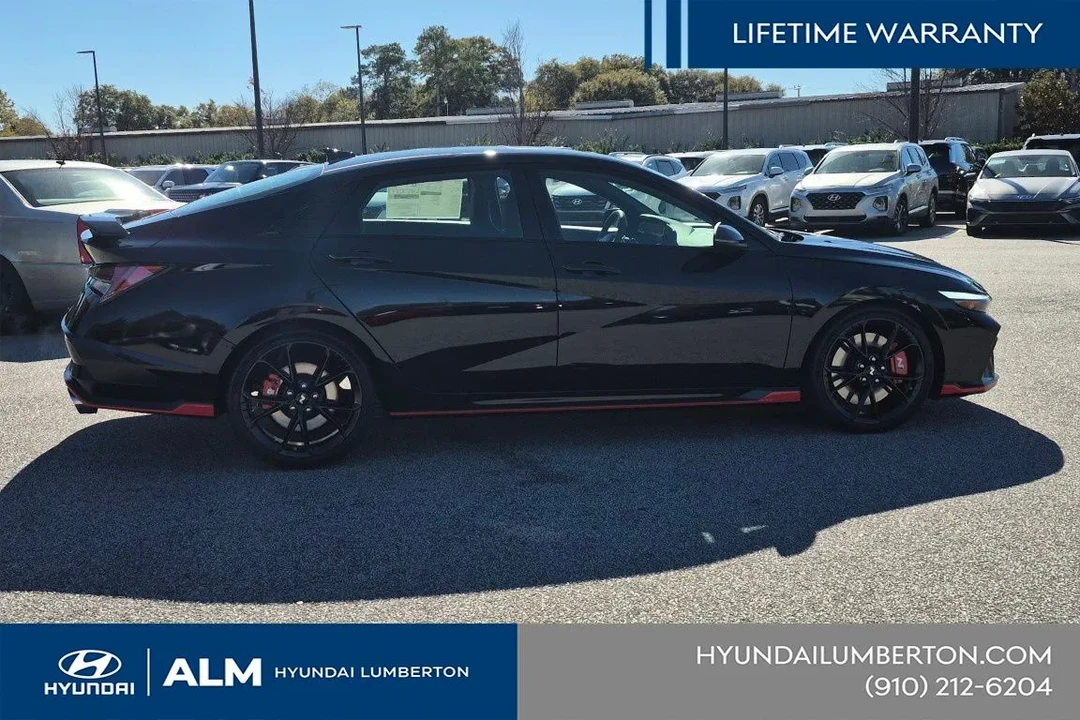 2026 Hyundai Elantra - Image 6 of 31