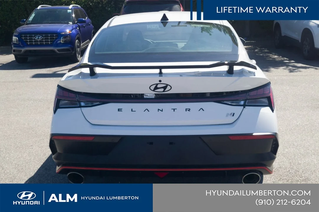 2026 Hyundai Elantra - Image 9 of 31