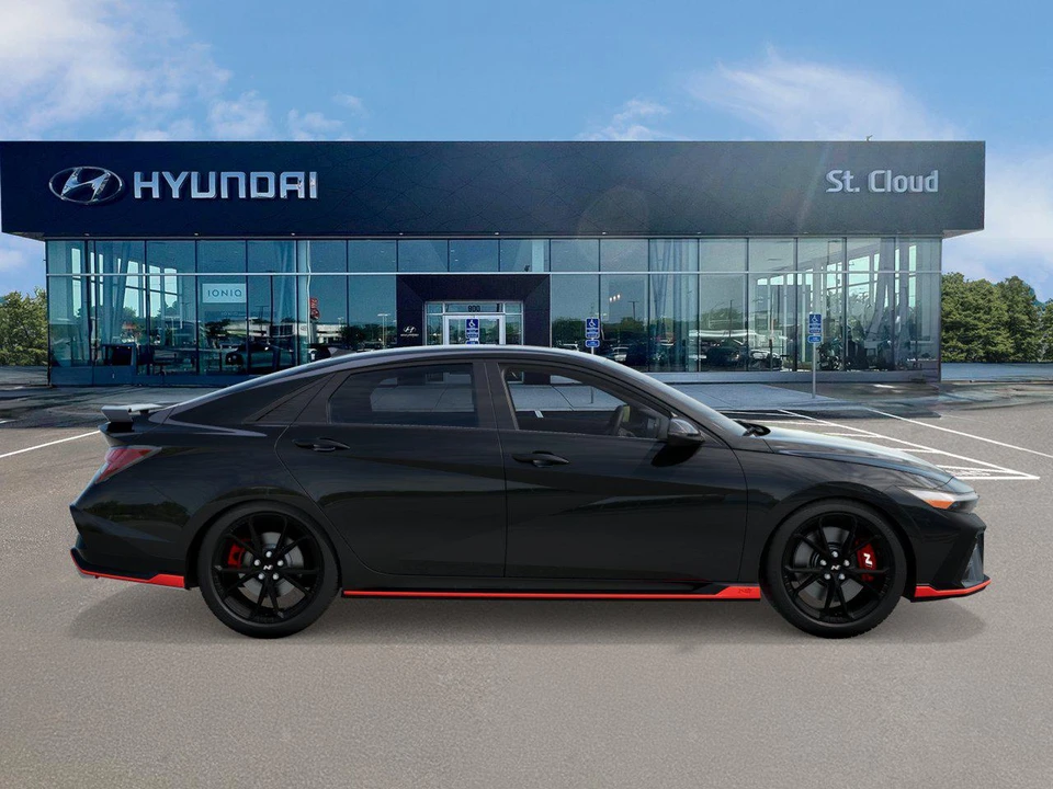 2026 Hyundai Elantra - Image 7 of 17
