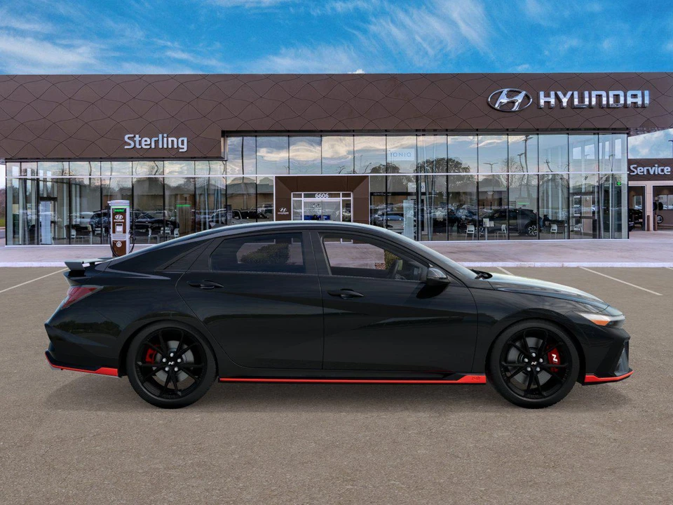 2026 Hyundai Elantra - Image 7 of 17