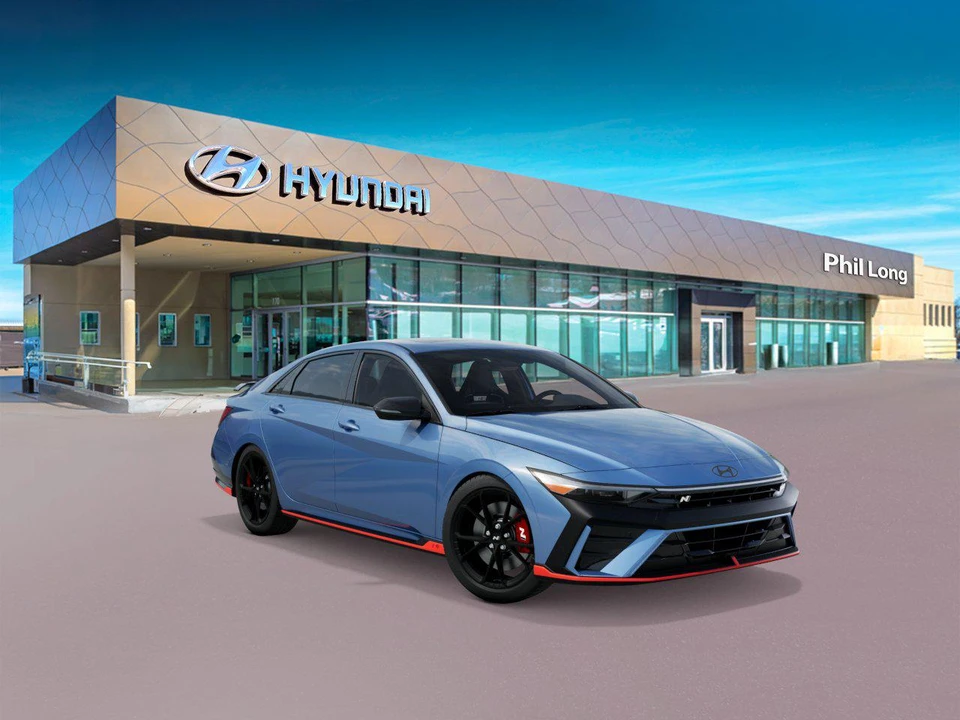 2026 Hyundai Elantra - Image 2 of 17