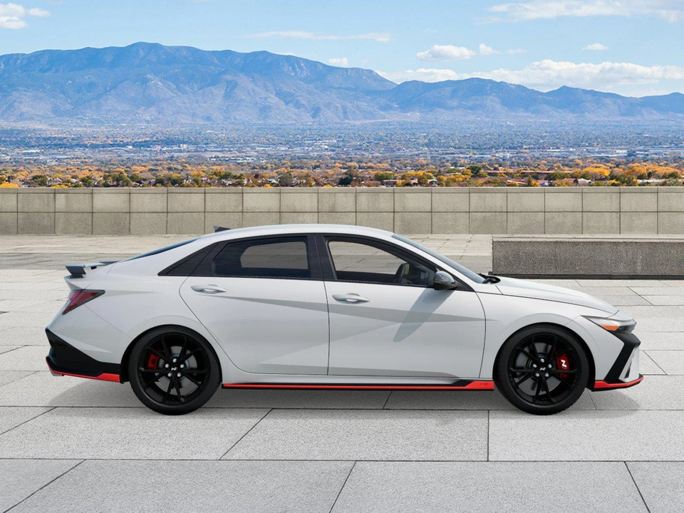 2026 Hyundai Elantra - Image 7 of 17